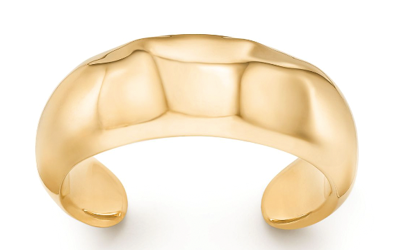 Tiffany & Co.
Elsa Peretti® collection
18K yellow gold bracelets