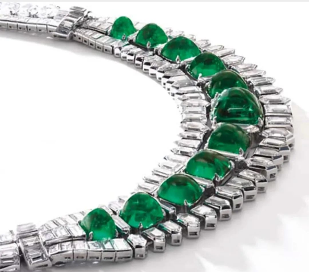 Van Cleef & Arpels emerald necklace, 1935, from the collection of American socialite Helene Beaumont