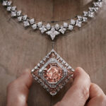 Louis Vuitton’s Apotheosis: The Heart of Paris Captured in a Breathtaking Brown-Pink Diamond Necklace