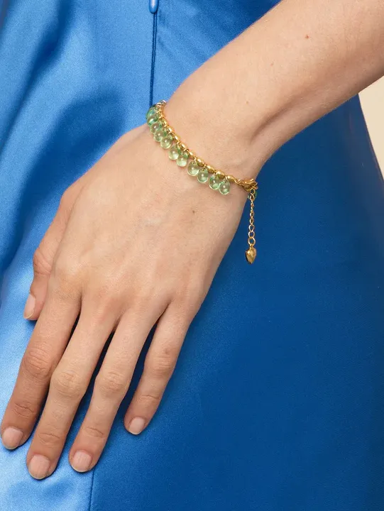 ANNELE WORLD Annele-Minty Mojito Mint Green Gold Bracelet
925 silver plated with 18K yellow gold, handmade glass