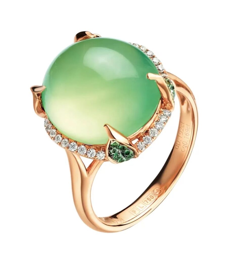 Feiliu 18K gold ring set with prehnite, tsavorite, and diamonds.