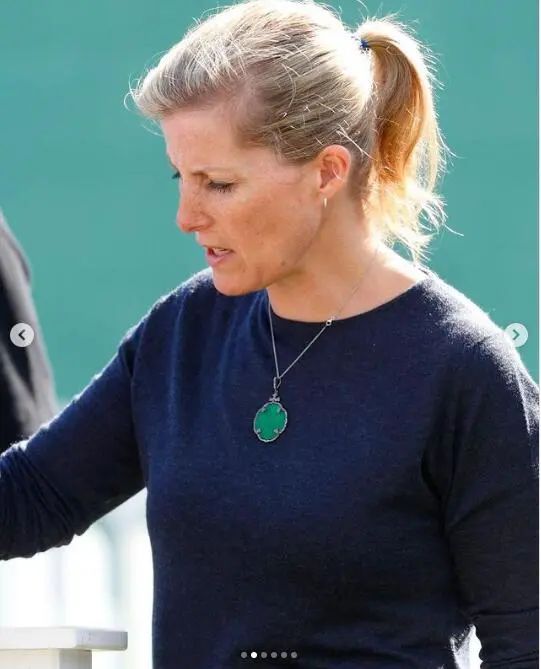 Sophie, Countess of Wessex, wearing a jadeite flower plaque necklace