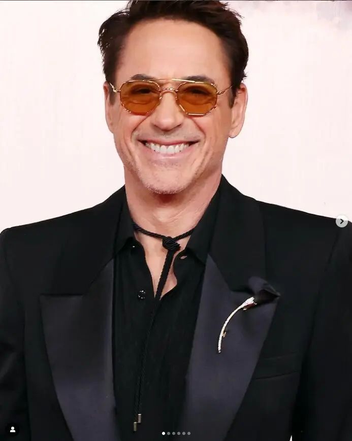 Robert Downey Jr. wearing Tiffany jewelry