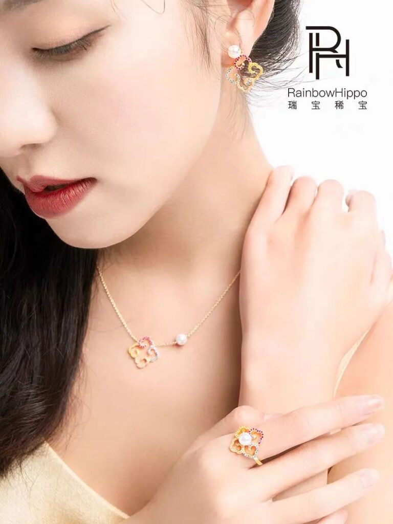 Neo-Chinese Jewelry