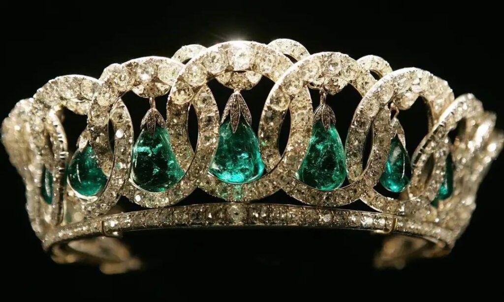 Vladimir Tiara