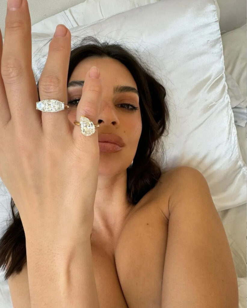 Emily Ratajkowski's divorce ring