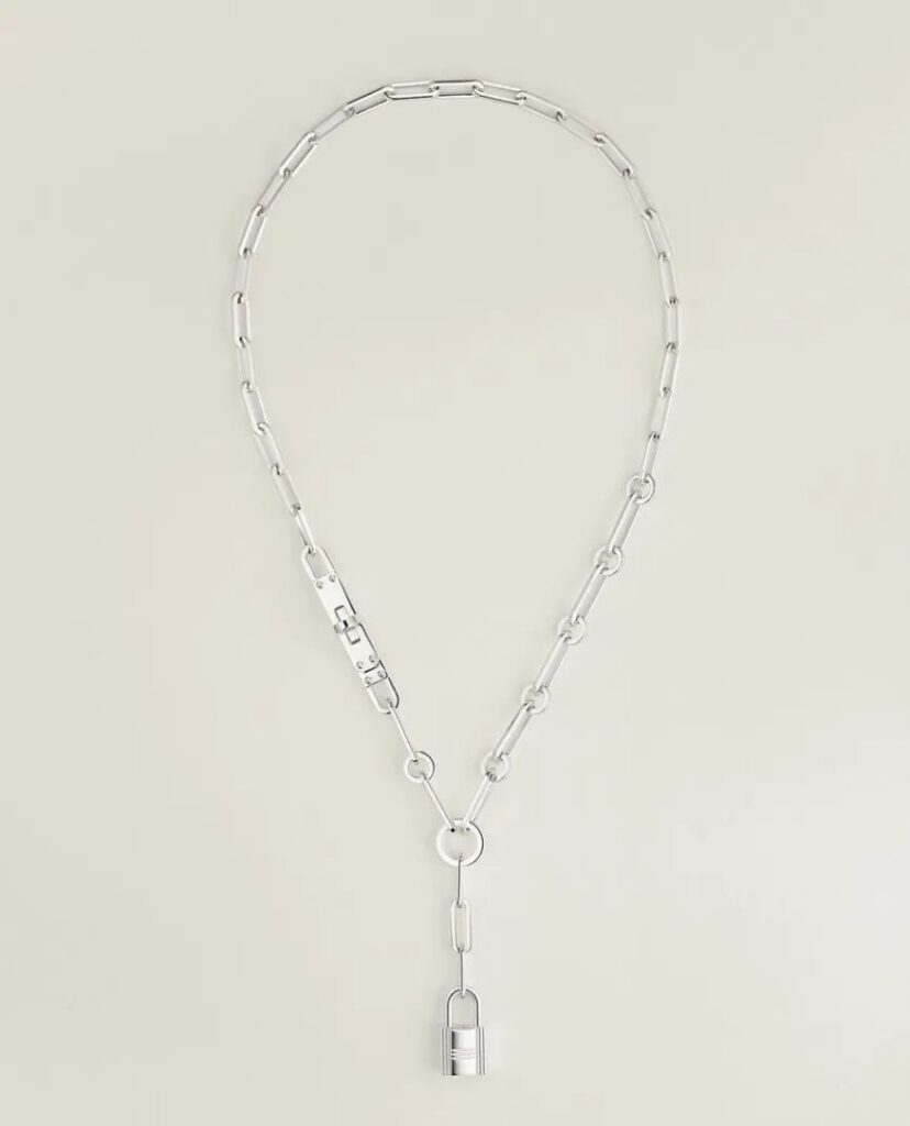 Hermès
Kelly Chaine lariat necklace, small size