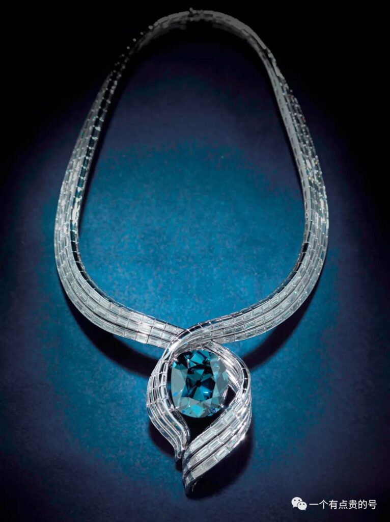 Harry Winston's famous "Hope Diamond" weighs an impressive 45.52 carats.