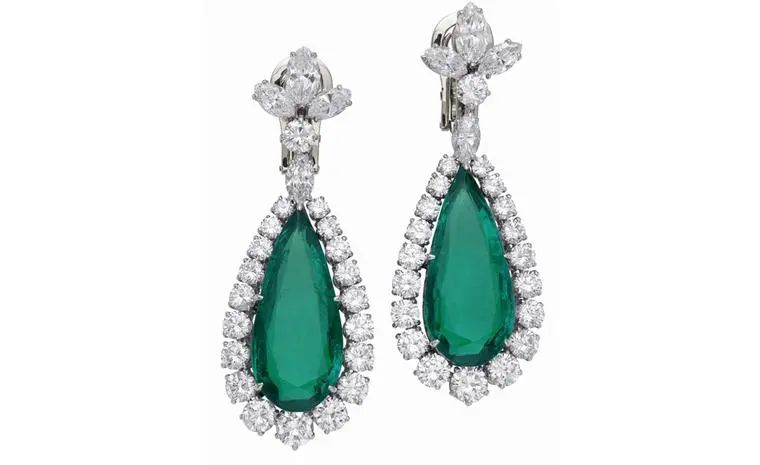 Elizabeth Taylor's Bulgari emerald earrings