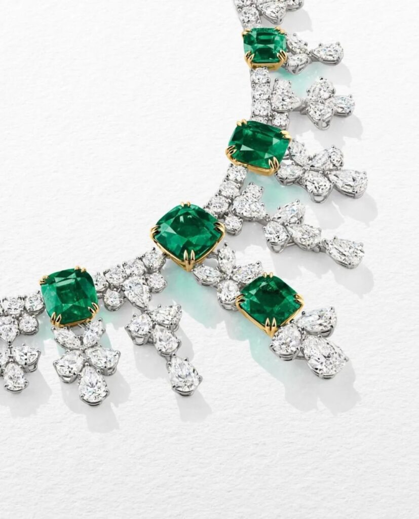 Harry Winston's luxurious emerald and diamond necklace