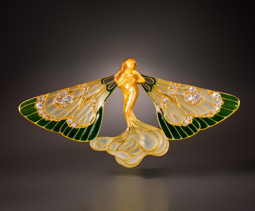 René Lalique Nymph Brooch
Gold, enamel, diamonds
From the collection of Epoque Fine Jewels