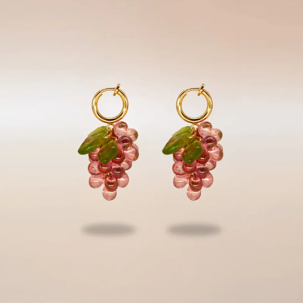 ANNELE WORLD Annele-Raspberry Jelly Clip-on Earrings (no piercing required)
925 silver plated with 18K yellow gold, handmade glass