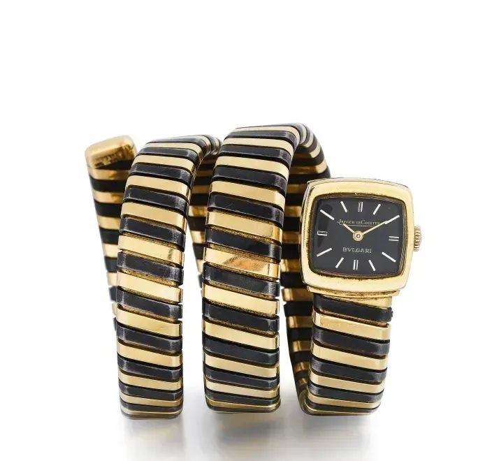 Bulgari, Tubogas gold bracelet watch, also known as "Serpenti". Estimate: 8,000 - 12,000 euros.