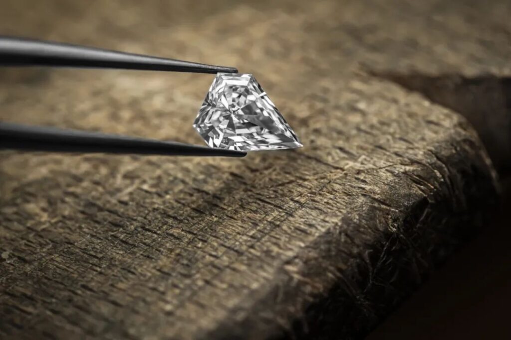 Will Lab-Grown Diamonds Shatter the Traditional Diamond Industry?