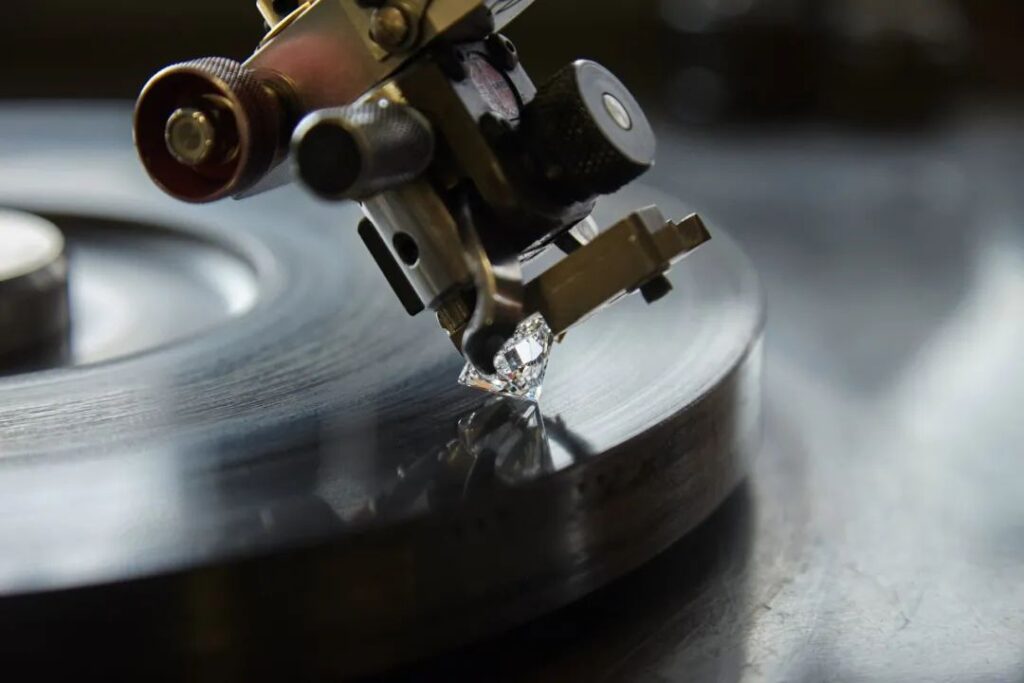 Tiffany & Co.
Diamond being polished at the cutting workshop in Pelham