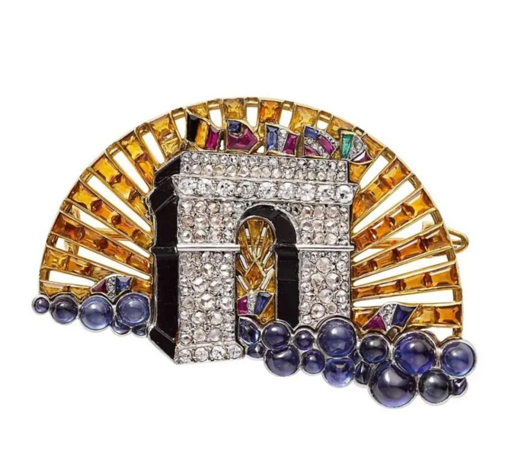 CARTIER - Vintage Brooch