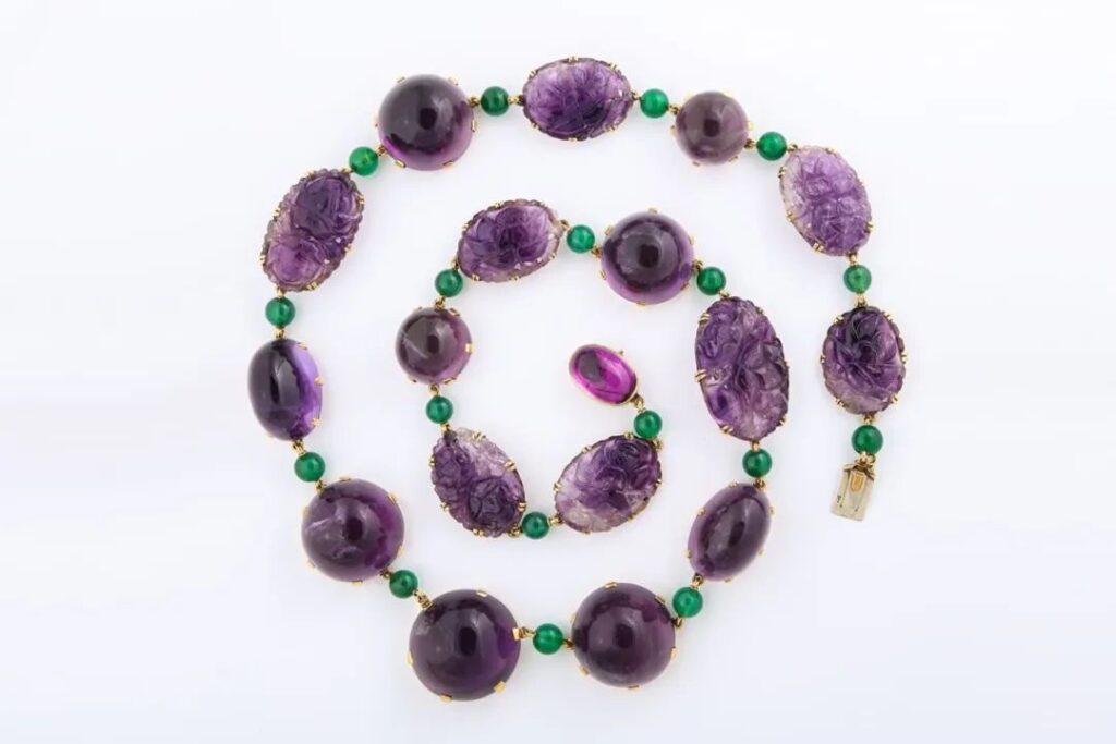 René Boivin necklace, 1950s
Carved amethyst, chrysoprase